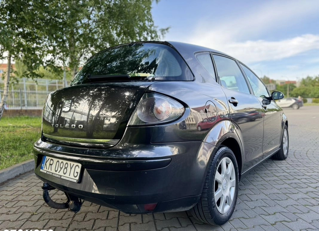 Seat Altea cena 10900 przebieg: 221000, rok produkcji 2006 z Kraków małe 106